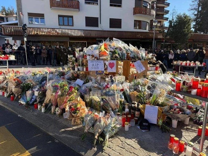 Tragedia di Crans-Montana, identificate tutte le 40 vittime: la più giovane aveva solo 14 anni Tragedia di Crans-Montana, identificate tutte le 40 vittime: la più giovane aveva solo 14 anni