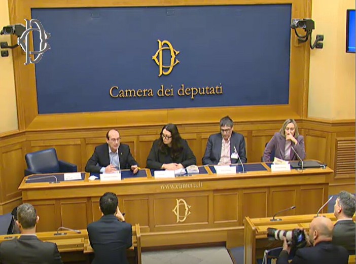 Ferrara (M5S): «Crimine Capitale non è solo Roma, Varese e la Lombardia sono dietro l’angolo. Servono fatti, non propaganda»