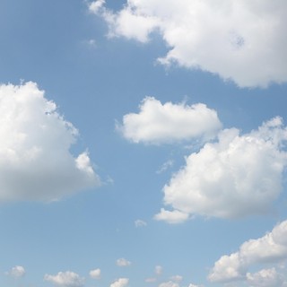 Meteo, domenica con qualche nuvola. Poi potrebbe tornare la pioggia