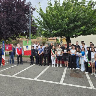 La bella cerimonia con i ragazzi oggi a Gorla Minore