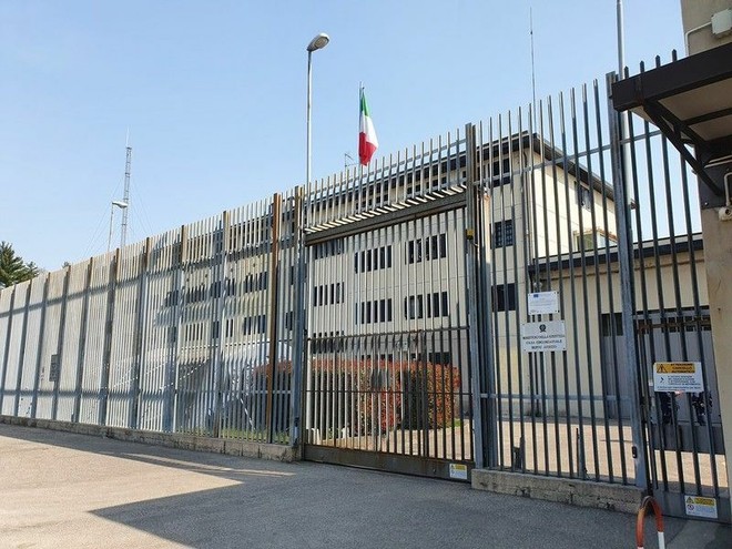 Il carcere di Busto dove si trova Mirko Bertellini