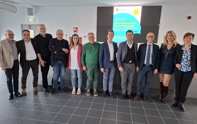 La casa? sempre meno “abbordabile” anche in provincia: serve aumentare e diversificare la risposta al bisogno di alloggio ma anche di servizi legati all’abitare La casa? sempre meno “abbordabile” anche in provincia: serve aumentare e diversificare la risposta al bisogno di alloggio ma anche di servizi legati all’abitare