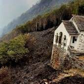 Premosello, salva dalle fiamme la chiesetta dell'Alpe Lut: «Un piccolo miracolo» Premosello, salva dalle fiamme la chiesetta dell'Alpe Lut: «Un piccolo miracolo»