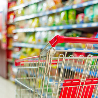 Trimestre anti inflazione, ecco la lista dei negozi che fanno gli sconti in provincia di Varese
