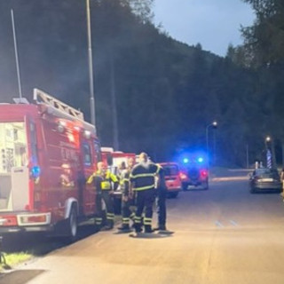 Le squadre di soccorso impegnate nelle ricerche
