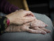 L'altro esodo d'agosto: quello degli aiuti e delle speranze per i caregiver L'altro esodo d'agosto: quello degli aiuti e delle speranze per i caregiver
