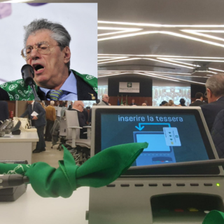 In Regione il ricordo di Bossi. Fontana: «Ha aperto una strada che altri continuano a percorrere»