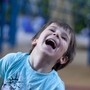“suguta non a dà via a bàla” - “non continuare a canzonare gli altri”