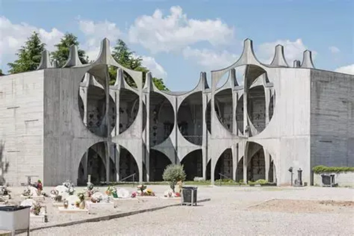 «Ammaestrare un lupo? Fatto»: San Francesco sfida i bustocchi al Cimitero Monumentale «Ammaestrare un lupo? Fatto»: San Francesco sfida i bustocchi al Cimitero Monumentale