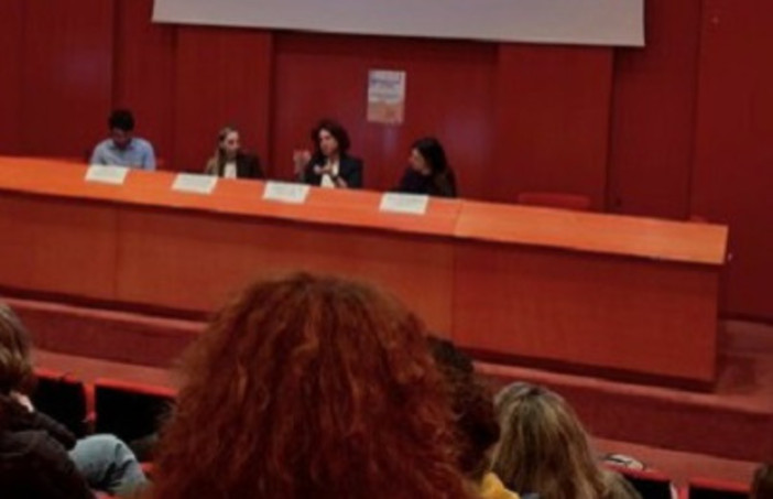 “Tra cambiamento e identità: Custodi-amo il benessere dei ragazzi”