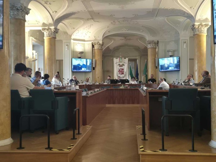 Electrolux, attenzione alta in Provincia: «L’impatto della crisi rischia di pesare 60 milioni di euro»