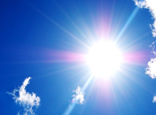 Splende l'estate, ma arriva anche la prima afa: «Sabato massime tra 30 e 34 gradi»