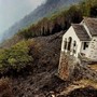 Premosello, salva dalle fiamme la chiesetta dell'Alpe Lut: «Un piccolo miracolo» Premosello, salva dalle fiamme la chiesetta dell'Alpe Lut: «Un piccolo miracolo»