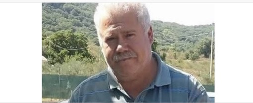 foto dalla pagina Facebook delle Cuffie foto dalla pagina Facebook delle Cuffie