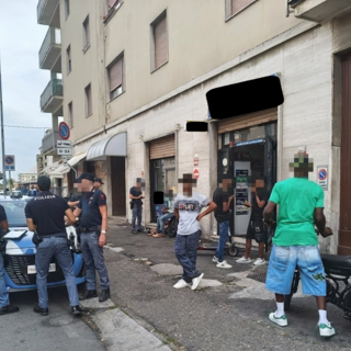I controlli della polizia (foto Polizia di Stato)
