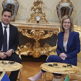 Cuba soffocata da embargo e dazi, Maria Chiara Gadda: «Italia ed Europa non restino in silenzio»