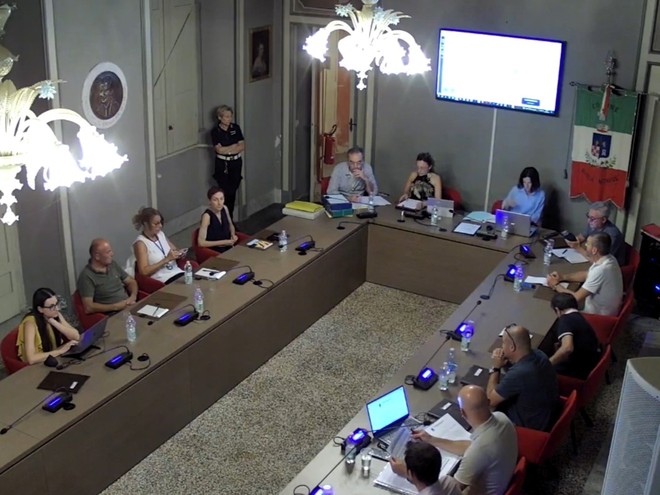 In consiglio a Gorla Minore non passa la modifica allo statuto comunale della maggioranza
