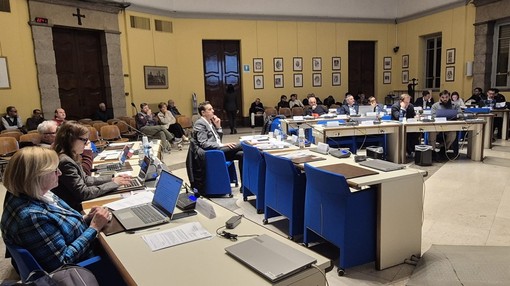 Busto co-capoluogo, è bagarre. Il Pd: «Mossa elettorale». La Lega: «Non credete nella città» Busto co-capoluogo, è bagarre. Il Pd: «Mossa elettorale». La Lega: «Non credete nella città»