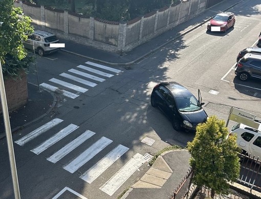 L'auto colpita da quella uscita contromano L'auto colpita da quella uscita contromano