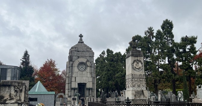 Bilancio, meno entrate da multe e concessioni cimiteriali. E Max Rogora sbotta: «Tombe abbandonate da anni»