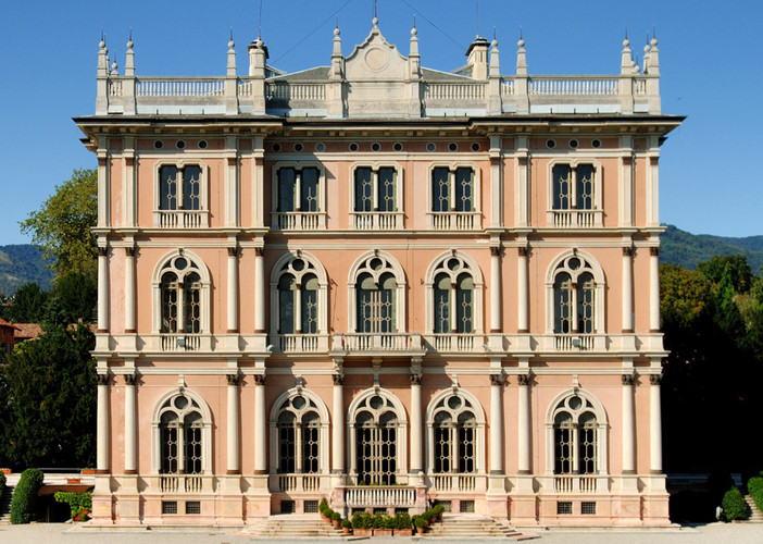 Il Centro Congressi di Ville Ponti Il Centro Congressi di Ville Ponti