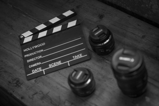 In che modo i film e le serie TV ispirano le slot online e viceversa In che modo i film e le serie TV ispirano le slot online e viceversa