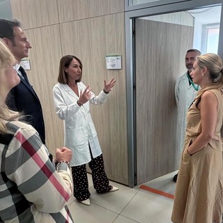 Assessore Caruso in visita alle case di comunità di Cassano e Saronno: «Prende forma un nuovo modello di sanità territoriale»