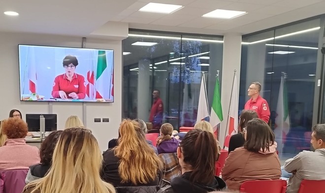 Casa di Chiara e Croce Rossa più unite che mai per i bimbi. Anche nella prevenzione Casa di Chiara e Croce Rossa più unite che mai per i bimbi. Anche nella prevenzione