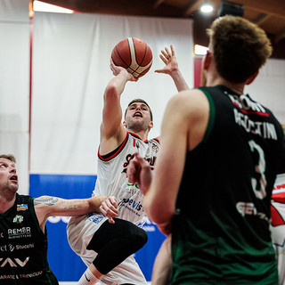 I Knights entrano ai playoff dalla porta principale