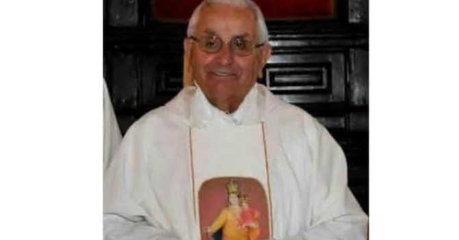 Olgiate saluta don Roveda, il suo sacerdote sorridente Olgiate saluta don Roveda, il suo sacerdote sorridente