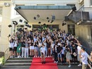 I docenti ai ragazzi che hanno concluso le medie: «Buon viaggio, siate pronti a volare»