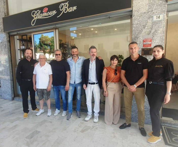Il Didobar dà il via all’estate di Busto. Nove talenti in erba sul palco di piazza Santa Maria Il Didobar dà il via all’estate di Busto. Nove talenti in erba sul palco di piazza Santa Maria