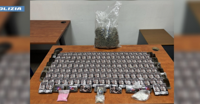 Incensurato bustocco arrestato al casello dell’Autolaghi: in auto aveva 158 panetti di hashish Incensurato bustocco arrestato al casello dell’Autolaghi: in auto aveva 158 panetti di hashish