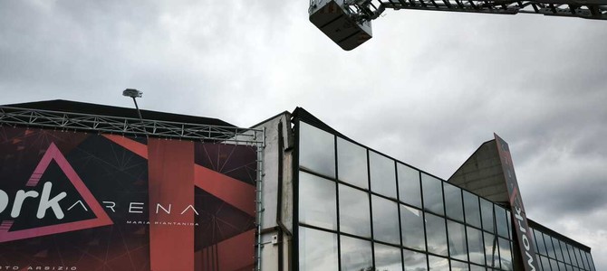 E-work Arena chiusa dopo il crollo del foyer, il Trofeo Mimmo Fusco trasloca a Monza E-work Arena chiusa dopo il crollo del foyer, il Trofeo Mimmo Fusco trasloca a Monza