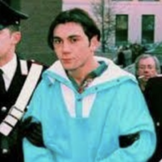 Elia Del Grande durante l'arresto