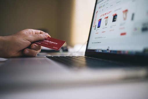 Codice sconto online? Oggi il risparmio passa anche attraverso cashback e promozioni attive Codice sconto online? Oggi il risparmio passa anche attraverso cashback e promozioni attive