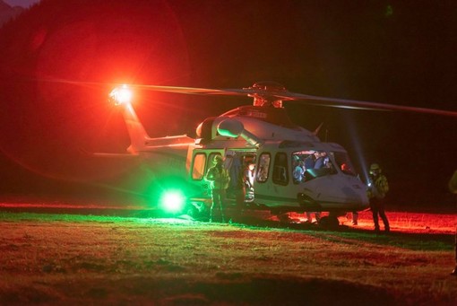 Incidente nella notte a Locate Varesino: un ferito grave di 19 anni elitrasportato al Circolo