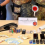Il materiale sequestrato dai carabinieri