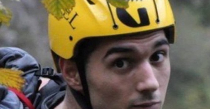 Dolore e incredulità per la morte di Federico Venco, ucciso per non essersi voltato dall’altra parte Dolore e incredulità per la morte di Federico Venco, ucciso per non essersi voltato dall’altra parte