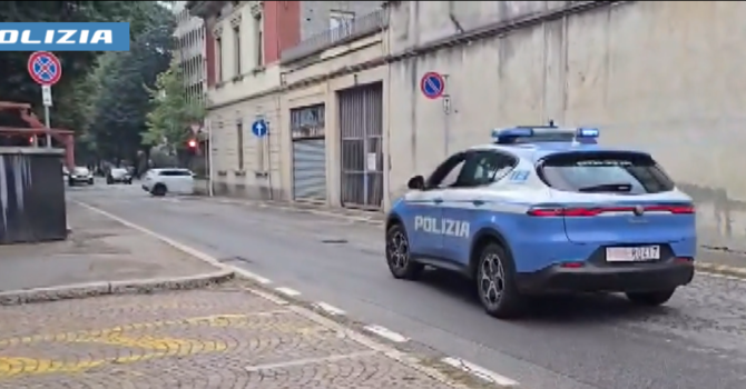 VIDEO Rapine, botte e furti: due uomini arrestati, indagati anche tre complici VIDEO Rapine, botte e furti: due uomini arrestati, indagati anche tre complici