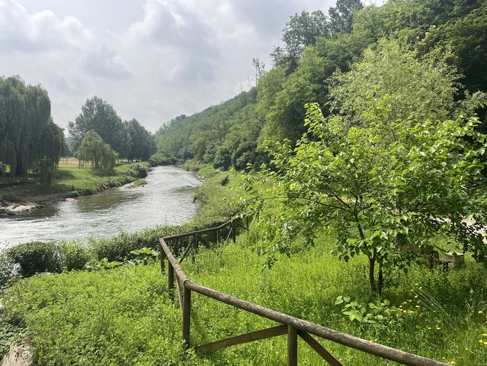 Camminata d’estate: è il fiume che parla per la Valle Camminata d’estate: è il fiume che parla per la Valle