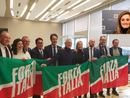 Il gruppo di Forza Italia, cui si è aggiunta Marisa Cesana (nel riquadro) Il gruppo di Forza Italia, cui si è aggiunta Marisa Cesana (nel riquadro)