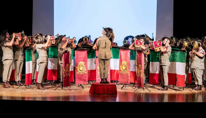 La Fanfara Nino Tramonti-Mario Crosta di Lonate Pozzolo torna al Teatro Sociale con il tradizionale concerto natalizio La Fanfara Nino Tramonti-Mario Crosta di Lonate Pozzolo torna al Teatro Sociale con il tradizionale concerto natalizio