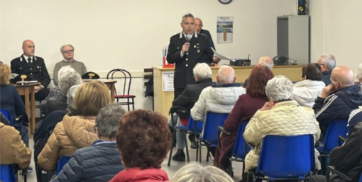 Anche Solbiate Olona previene le truffe: incontro con i carabinieri al Centro anziani