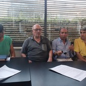 Obbligo di ascoltare il battito del feto prima di abortire. Anche a Busto la raccolta firme