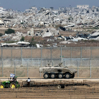 Trump annuncia l'accordo per Gaza. Ostaggi liberi e ritiro delle Idf, cosa prevede la prima fase