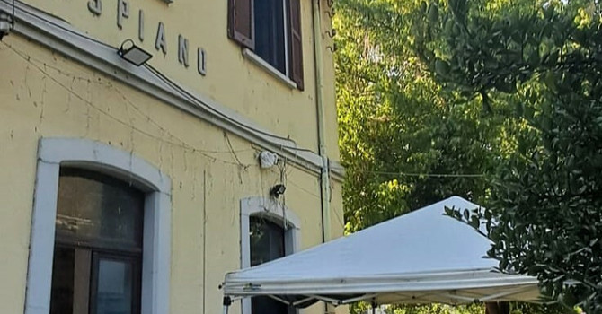 La vecchia stazione di Prospiano, sede dell’associazione Amici della Ferrovia della Valle Olona Valmorea La vecchia stazione di Prospiano, sede dell’associazione Amici della Ferrovia della Valle Olona Valmorea