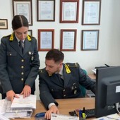 Truffe internazionali, appartamento di lusso sequestrato dalla Guardia di Finanza a Gallarate