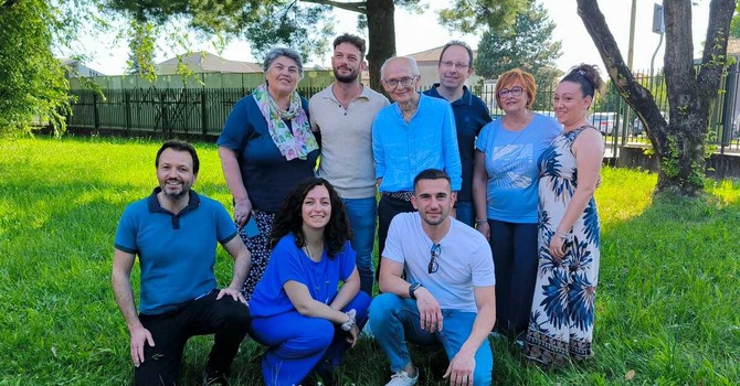 La squadra (quasi) al completo di Progetto Cambiare con, al centro, il neo-sindaco Gianluca Marta La squadra (quasi) al completo di Progetto Cambiare con, al centro, il neo-sindaco Gianluca Marta