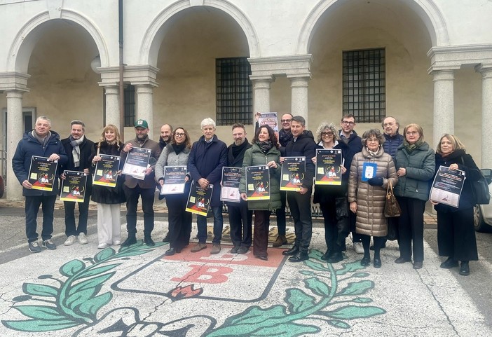 Sempre più fantocci e più gusto, meno confini. La Giöbia 2026 accende la sfida (ed è anche un po’ derby)